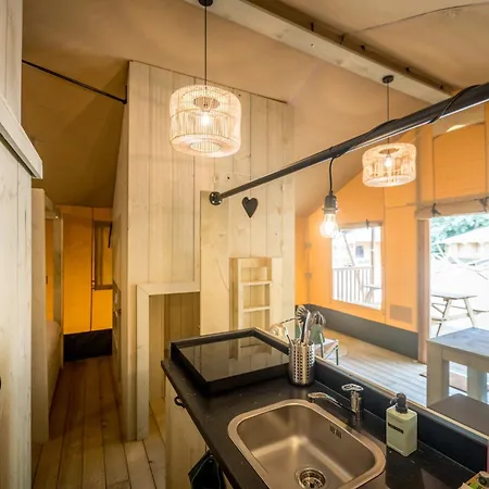 Resort Urban Gardens