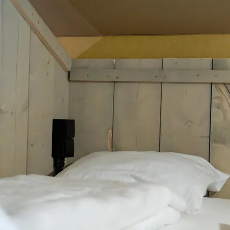 Ośrodek wypoczynkowy Urban Gardens 4*