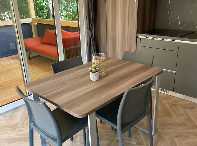 Resort Urban Gardens 4*