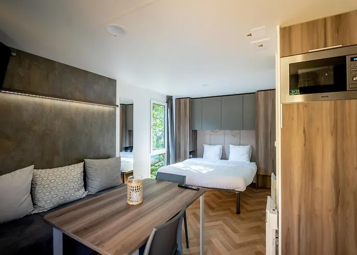 Urban Gardens Resort 4*