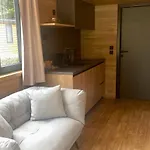 Urban Gardens 4*