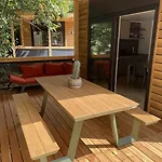 Semesteranläggning (resort) Urban Gardens 4*