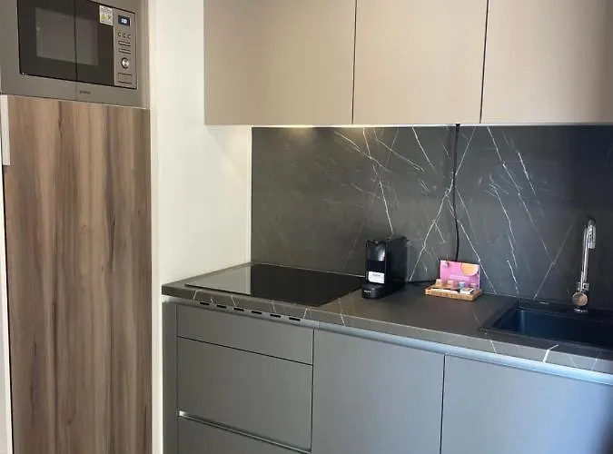 אתר נופש Urban Gardens